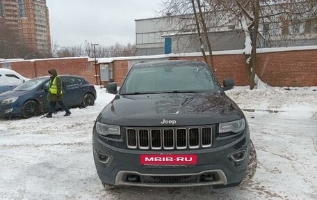 Jeep Grand Cherokee, 2013 год, 2 370 000 рублей, 10 фотография