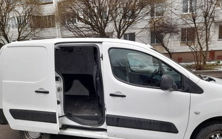 Citroen Berlingo II рестайлинг, 2012 год, 700 000 рублей, 3 фотография