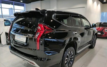 Mitsubishi Montero Sport, 2022 год, 4 430 000 рублей, 2 фотография