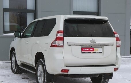 Toyota Land Cruiser Prado 150 рестайлинг 2, 2014 год, 3 149 000 рублей, 7 фотография