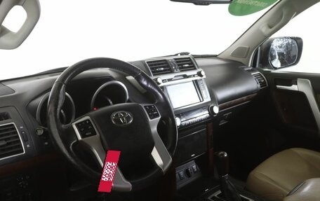 Toyota Land Cruiser Prado 150 рестайлинг 2, 2014 год, 3 149 000 рублей, 14 фотография