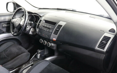 Mitsubishi Outlander III рестайлинг 3, 2007 год, 1 149 000 рублей, 10 фотография