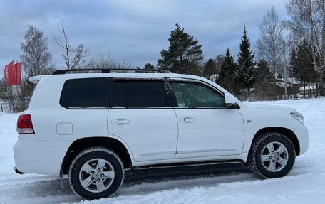 Toyota Land Cruiser 200, 2011 год, 3 150 000 рублей, 5 фотография