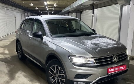 Volkswagen Tiguan II, 2020 год, 4 100 000 рублей, 2 фотография