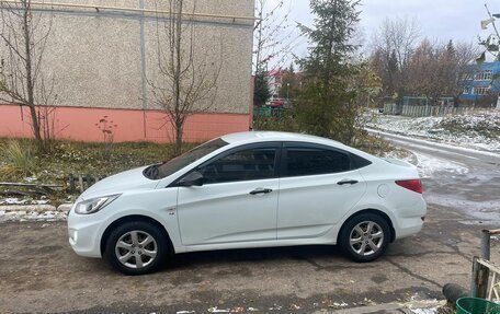 Hyundai Solaris II рестайлинг, 2012 год, 695 000 рублей, 2 фотография