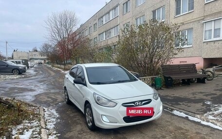 Hyundai Solaris II рестайлинг, 2012 год, 695 000 рублей, 3 фотография