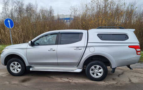 Mitsubishi L200 IV рестайлинг, 2017 год, 2 550 000 рублей, 5 фотография