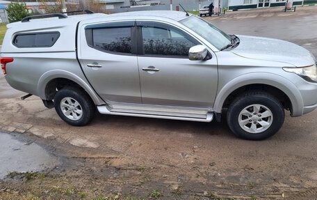 Mitsubishi L200 IV рестайлинг, 2017 год, 2 550 000 рублей, 2 фотография