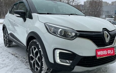 Renault Kaptur I рестайлинг, 2017 год, 1 690 000 рублей, 8 фотография