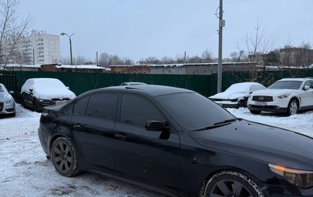 BMW 5 серия, 2004 год, 1 270 000 рублей, 4 фотография