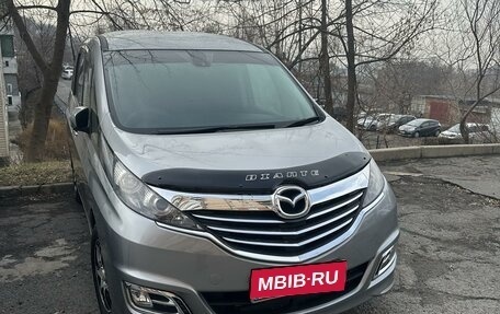 Mazda Biante, 2013 год, 1 300 000 рублей, 1 фотография