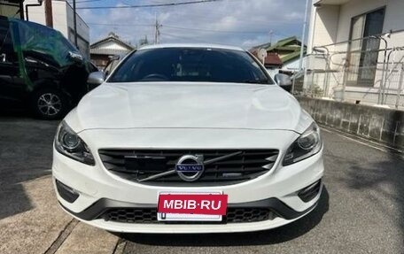 Volvo V60 I, 2015 год, 1 100 000 рублей, 3 фотография