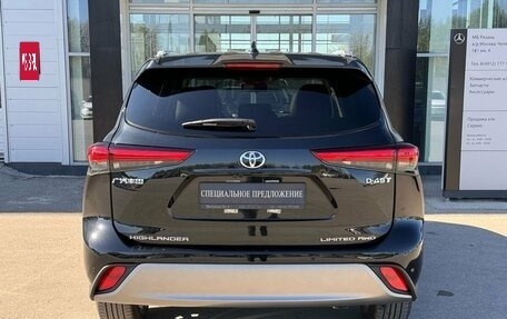 Toyota Highlander, 2023 год, 6 840 000 рублей, 8 фотография