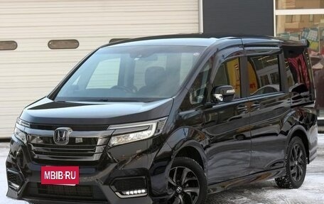 Honda Stepwgn IV, 2021 год, 1 870 000 рублей, 7 фотография