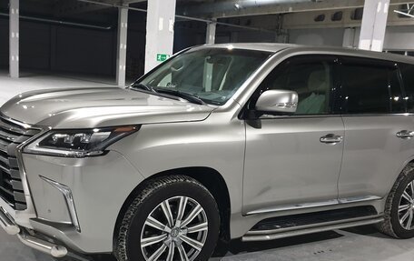 Lexus LX III, 2016 год, 6 900 000 рублей, 3 фотография