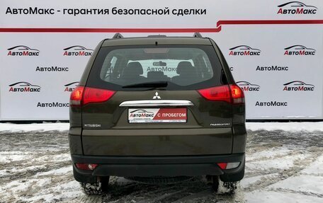 Mitsubishi Pajero Sport II рестайлинг, 2014 год, 1 700 000 рублей, 3 фотография