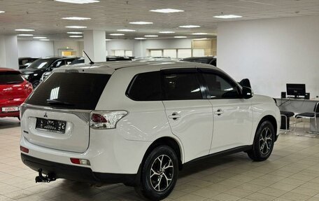 Mitsubishi Outlander III рестайлинг 3, 2012 год, 1 049 000 рублей, 4 фотография