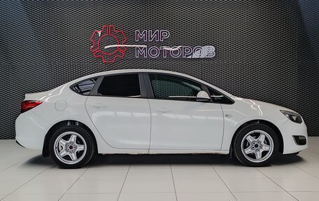 Opel Astra J, 2013 год, 710 000 рублей, 5 фотография