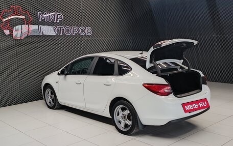 Opel Astra J, 2013 год, 710 000 рублей, 7 фотография