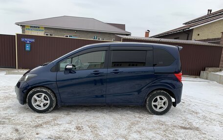 Honda Freed I, 2010 год, 1 050 000 рублей, 5 фотография