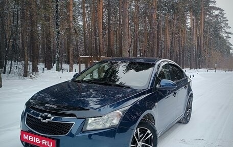 Chevrolet Cruze II, 2011 год, 870 000 рублей, 1 фотография