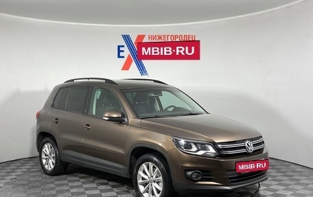 Volkswagen Tiguan I, 2015 год, 1 649 000 рублей, 2 фотография