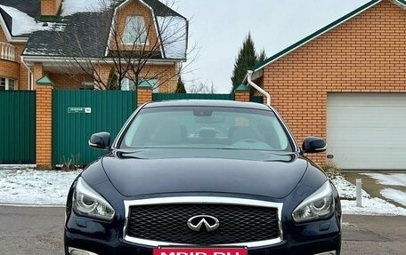 Infiniti Q70 I, 2015 год, 2 595 000 рублей, 2 фотография