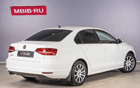 Volkswagen Jetta VI, 2015 год, 1 110 000 рублей, 2 фотография