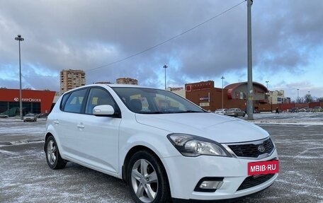 KIA cee'd I рестайлинг, 2012 год, 920 000 рублей, 2 фотография