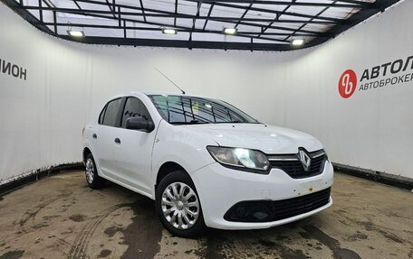 Renault Logan II, 2017 год, 659 000 рублей, 7 фотография