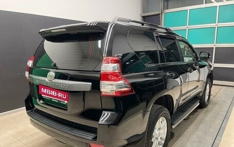 Toyota Land Cruiser Prado 150 рестайлинг 2, 2014 год, 2 900 000 рублей, 6 фотография