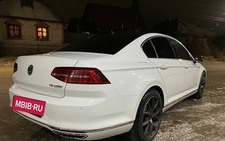 Volkswagen Passat B8 рестайлинг, 2017 год, 2 320 000 рублей, 11 фотография