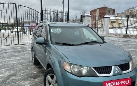 Mitsubishi Outlander III рестайлинг 3, 2008 год, 1 000 000 рублей, 7 фотография