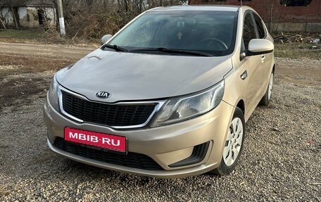 KIA Rio III рестайлинг, 2013 год, 870 000 рублей, 1 фотография