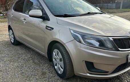 KIA Rio III рестайлинг, 2013 год, 870 000 рублей, 3 фотография