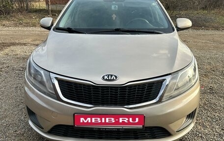 KIA Rio III рестайлинг, 2013 год, 870 000 рублей, 5 фотография