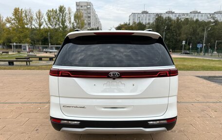 KIA Carnival, 2021 год, 3 900 000 рублей, 9 фотография