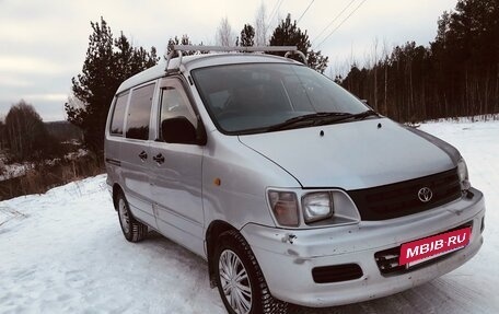 Toyota Town Ace III, 2000 год, 650 000 рублей, 4 фотография