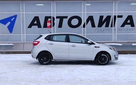 KIA Rio III рестайлинг, 2013 год, 940 000 рублей, 3 фотография