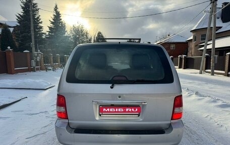 KIA Carnival III, 2005 год, 600 000 рублей, 15 фотография