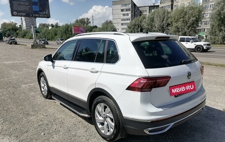 Volkswagen Tiguan II, 2021 год, 3 000 000 рублей, 3 фотография