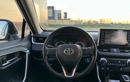 Toyota RAV4, 2020 год, 3 383 000 рублей, 11 фотография