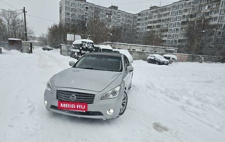 Nissan Fuga II, 2010 год, 680 000 рублей, 2 фотография