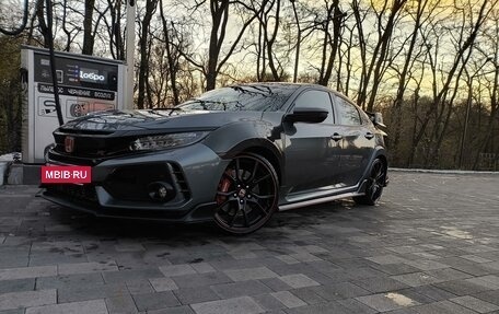 Honda Civic Type R IX, 2017 год, 3 650 000 рублей, 18 фотография