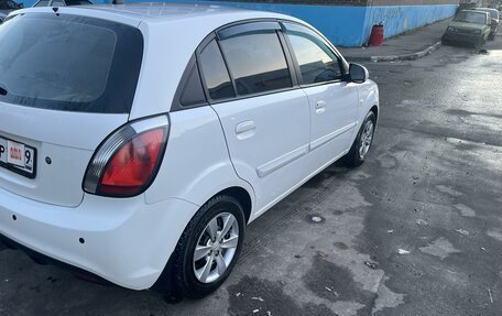 KIA Rio II, 2011 год, 750 000 рублей, 7 фотография