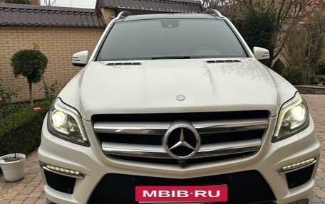 Mercedes-Benz GL-Класс, 2015 год, 4 200 000 рублей, 4 фотография