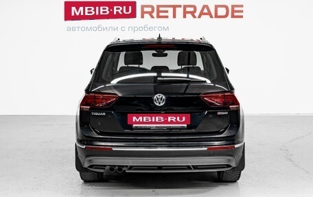 Volkswagen Tiguan II, 2019 год, 3 100 000 рублей, 6 фотография