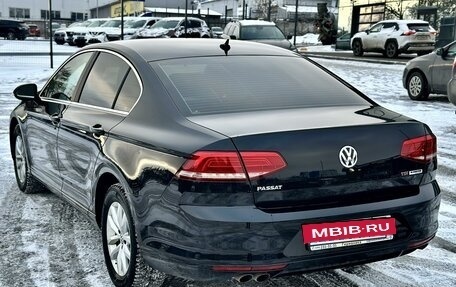 Volkswagen Passat B8 рестайлинг, 2017 год, 1 820 000 рублей, 4 фотография