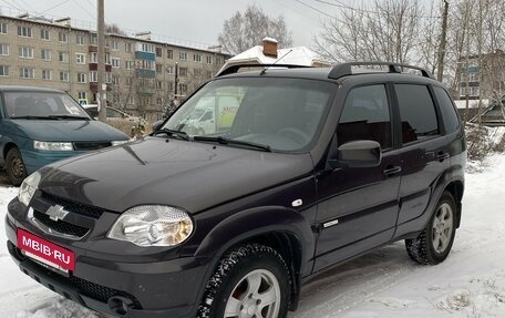 Chevrolet Niva I рестайлинг, 2012 год, 650 000 рублей, 5 фотография