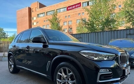 BMW X5, 2019 год, 5 600 000 рублей, 8 фотография